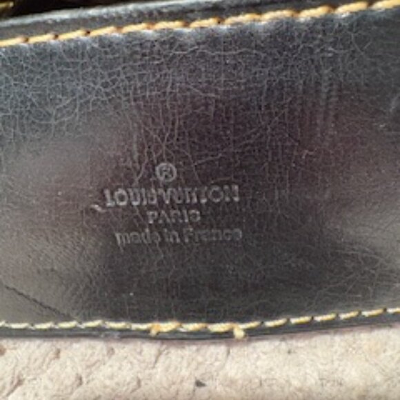 LV fashion crossbody bag - Picture 4 of 6